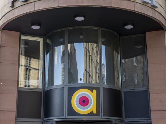 Фото Point A Hotel Edinburgh Haymarket