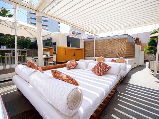 Фото Hotel Fénix Torremolinos - Adults Only Recommended