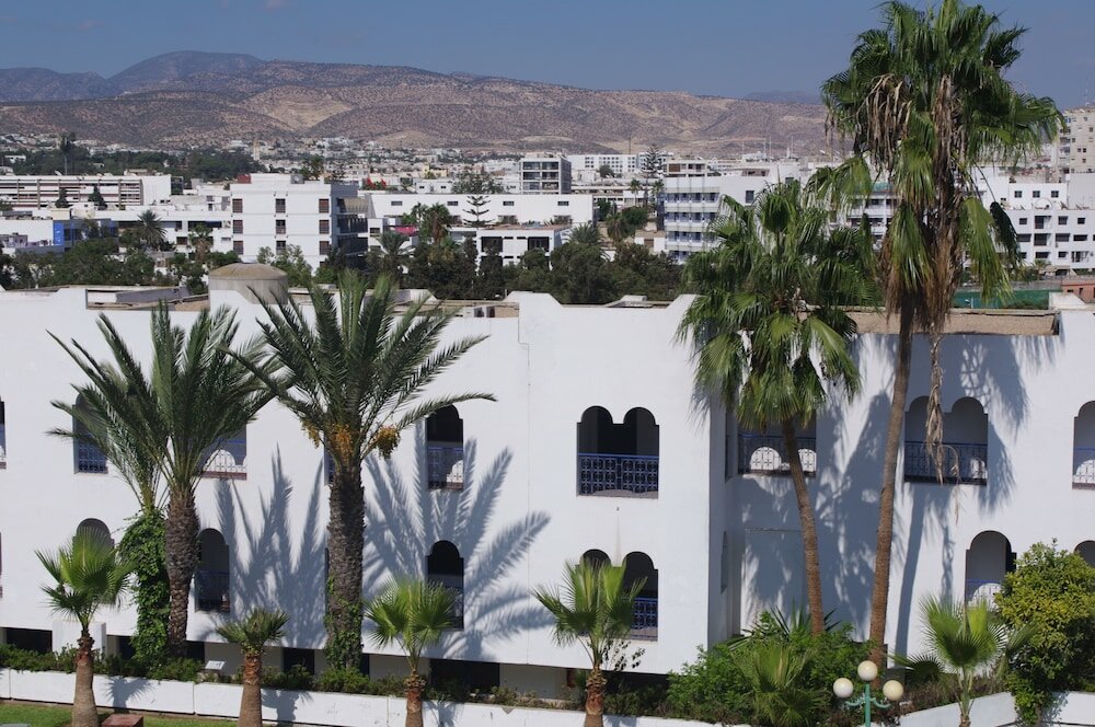 Фото Anezi Tower Hotel