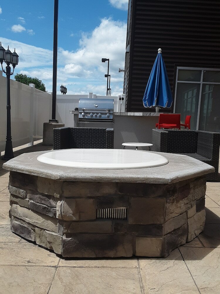 Фото Fairfield Inn & Suites Utica