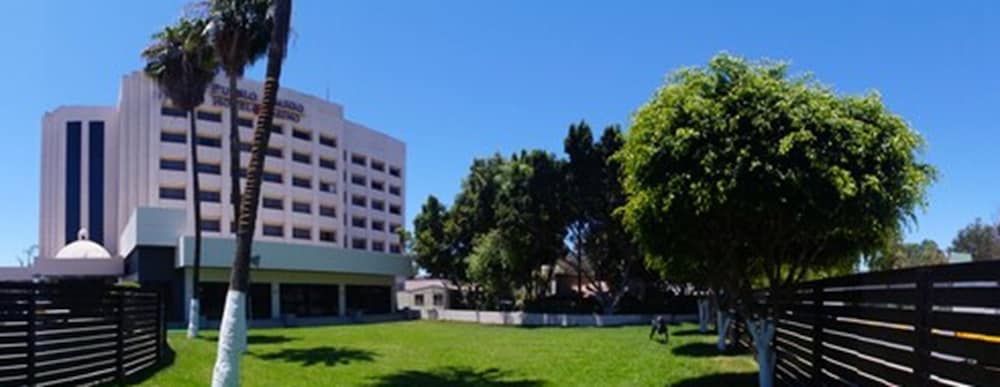 Фото Hotel Pueblo Amigo Plaza & Casino