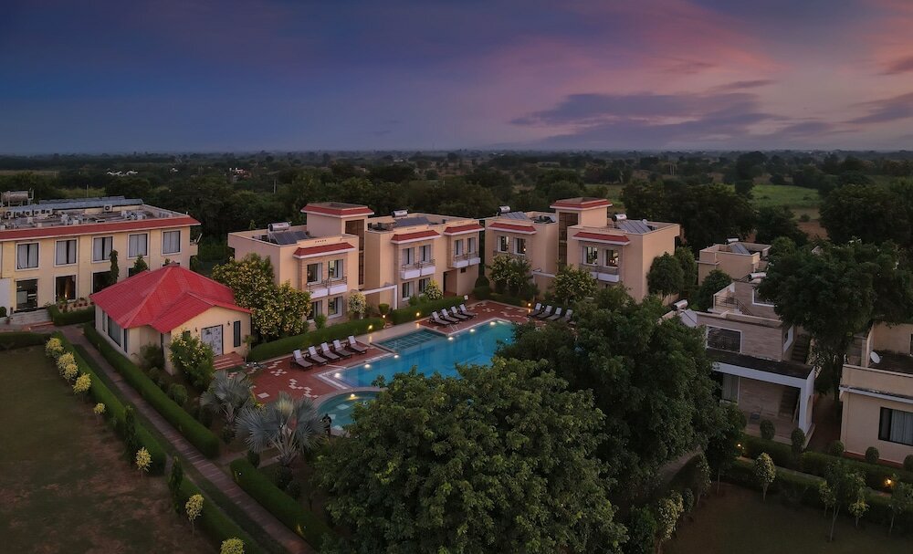 Фото Spree Jungle Vilas Resort