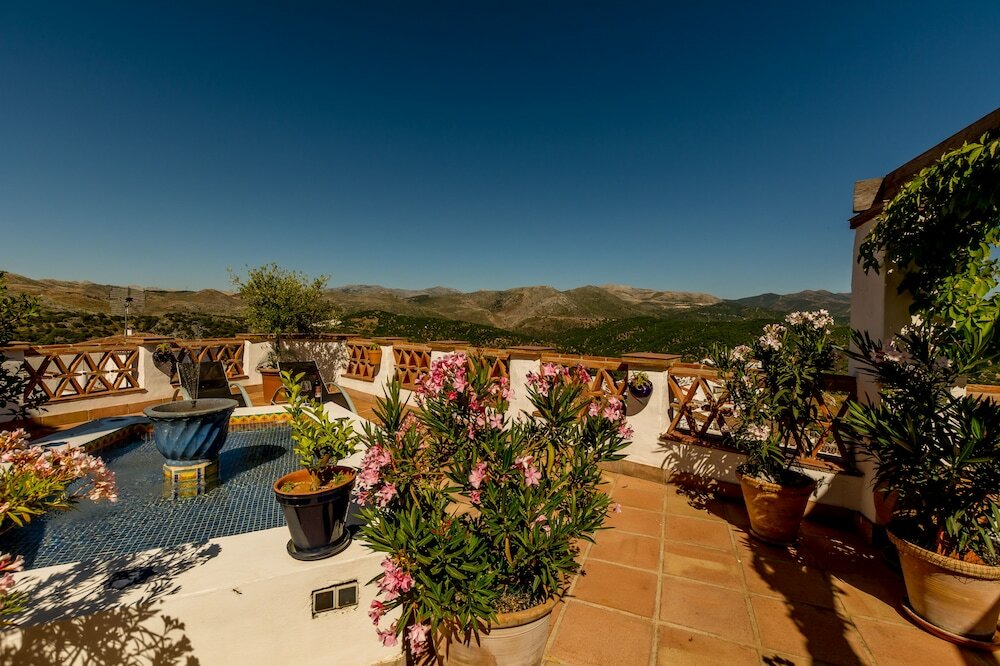 Фото Hotel Los Castaños