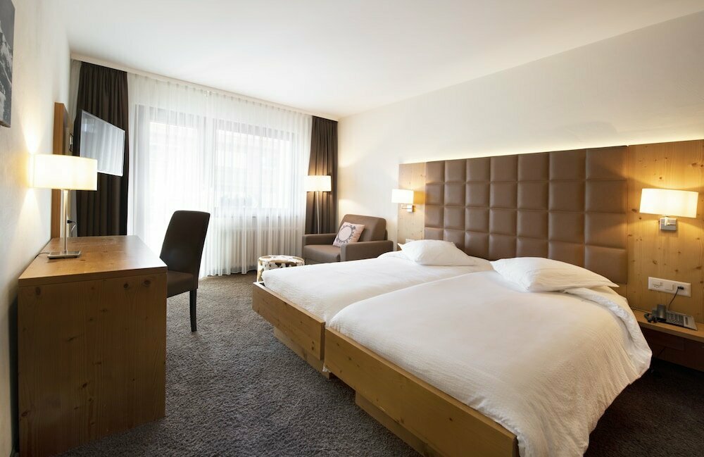 Hotel Olympic, Montana, photo