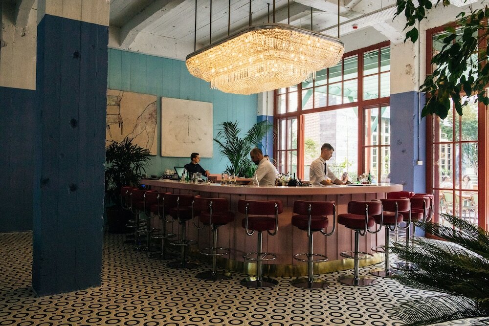 Фото Stamba Hotel