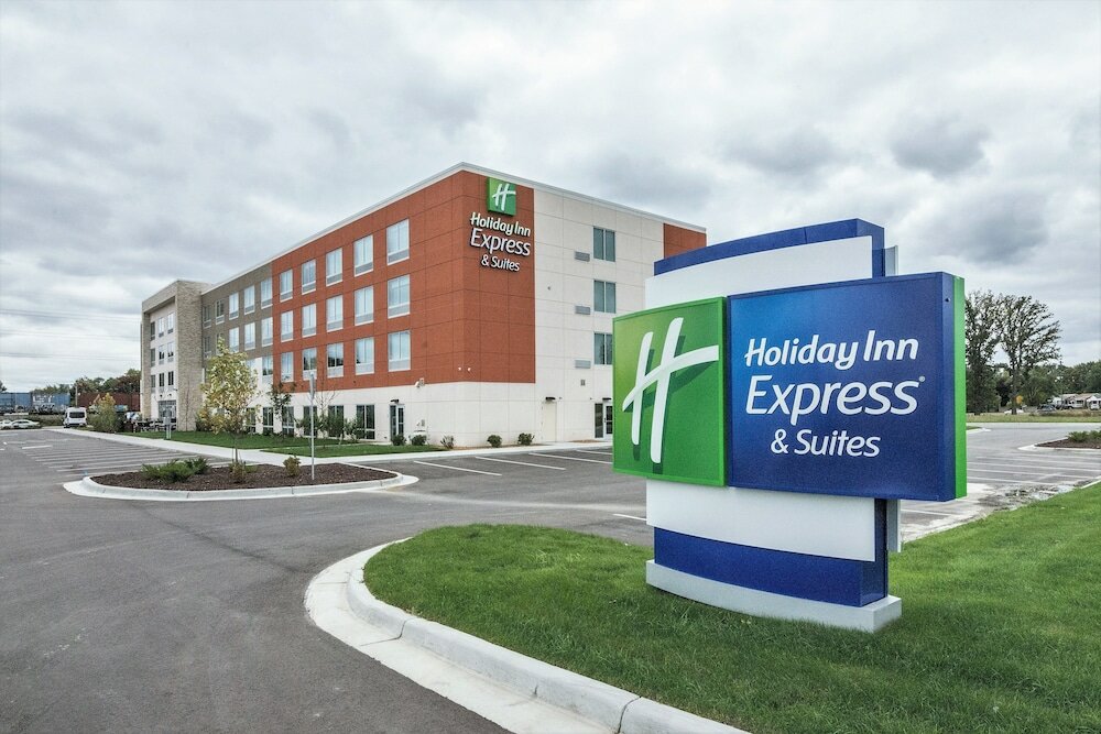 Фото Holiday Inn Express & Suites Allen Park, an Ihg Hotel