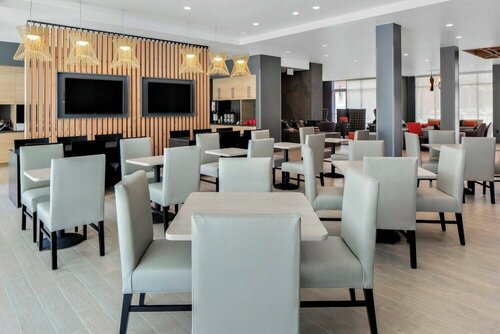 Гостиница TownePlace Suites by Marriott Loveland Fort Collins в Лавленде
