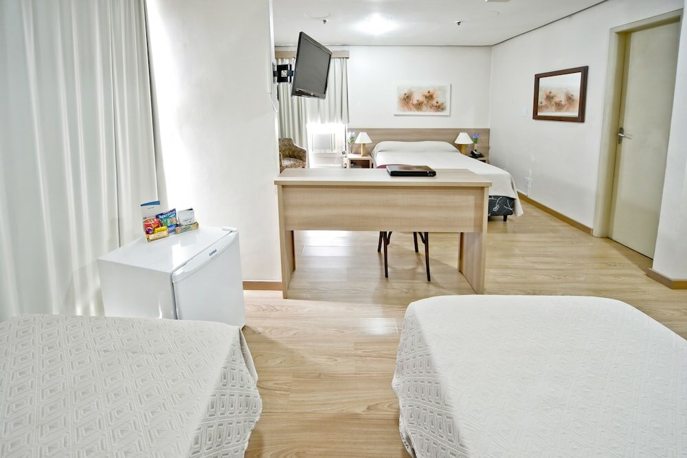 Фото Dan Inn Express Porto Alegre