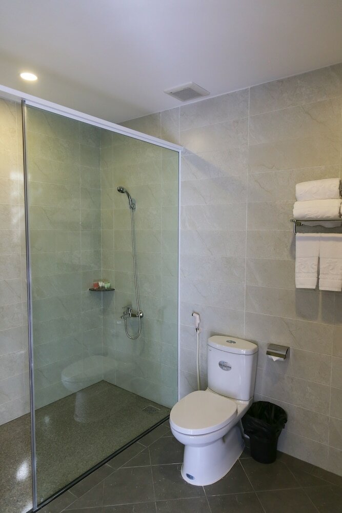 Фото Iris Dalat Hotel