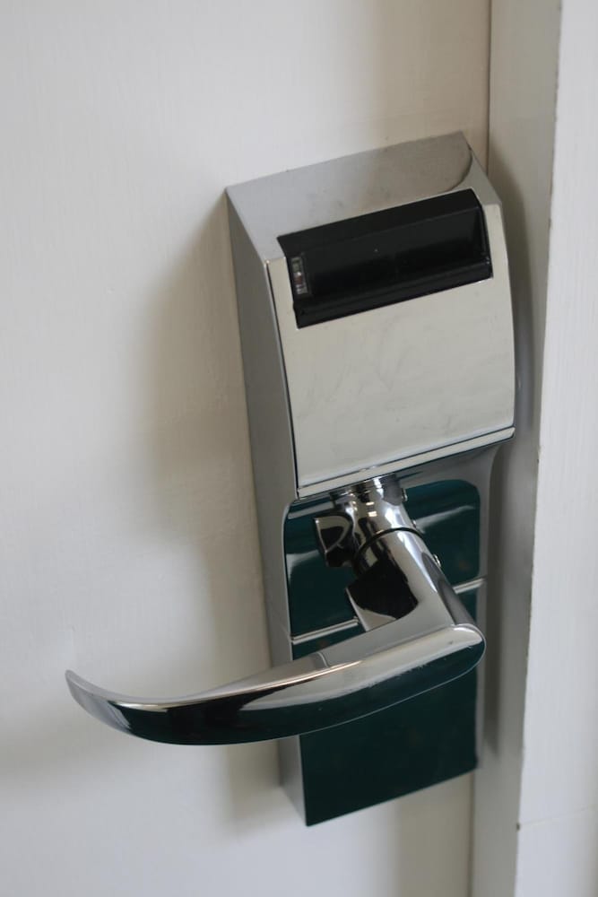 Фото The Hanover Hotel