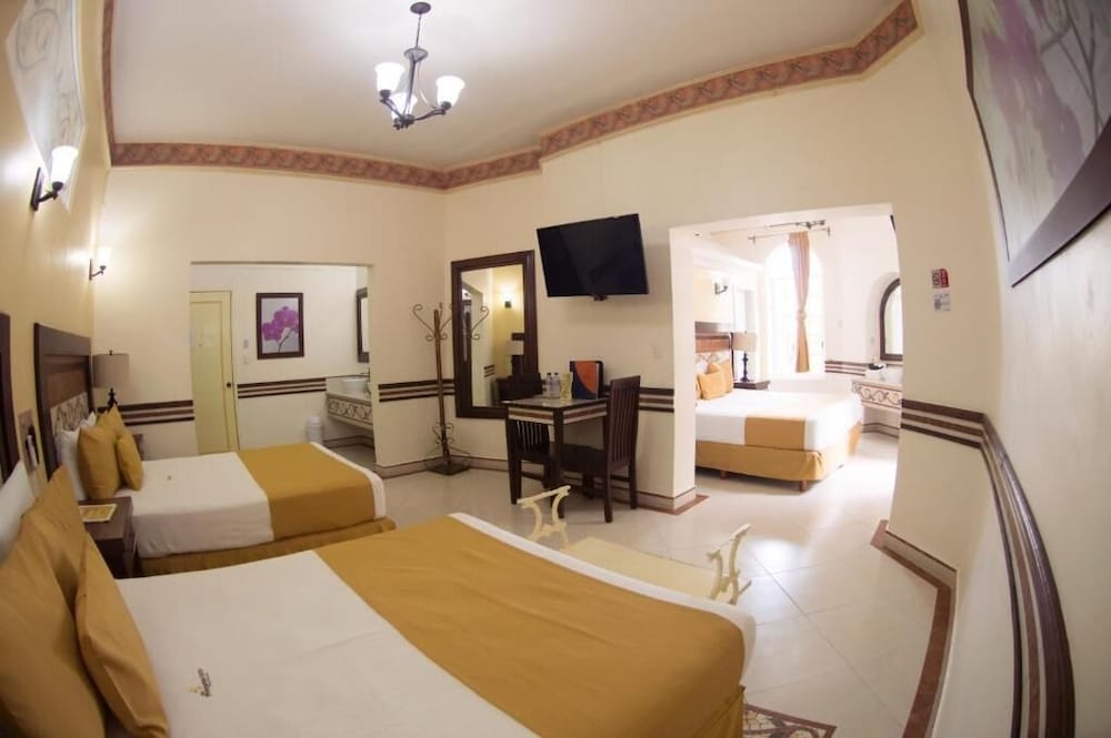 Фото Hotel Villa Las Margaritas Sucursal Centro