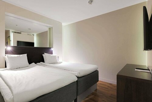 Внешний вид отеля GLO Hotel Airport в Вантаа, фото 2