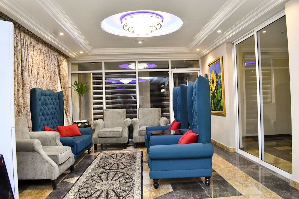 Фото отеля 2