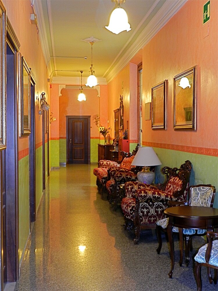 Фото Hotel Desirée