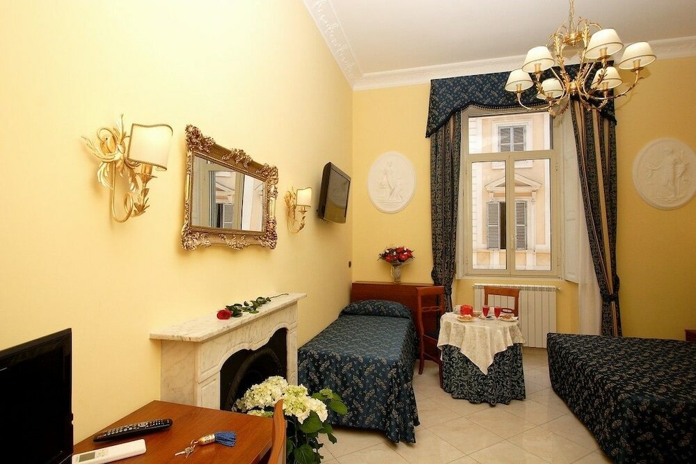 Фото Caroline Suite