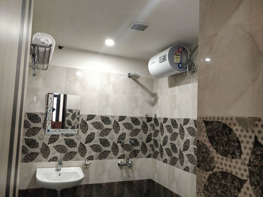 Фото Central Hotel