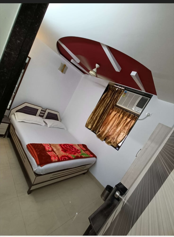 Фото Hotel Broadway Colaba