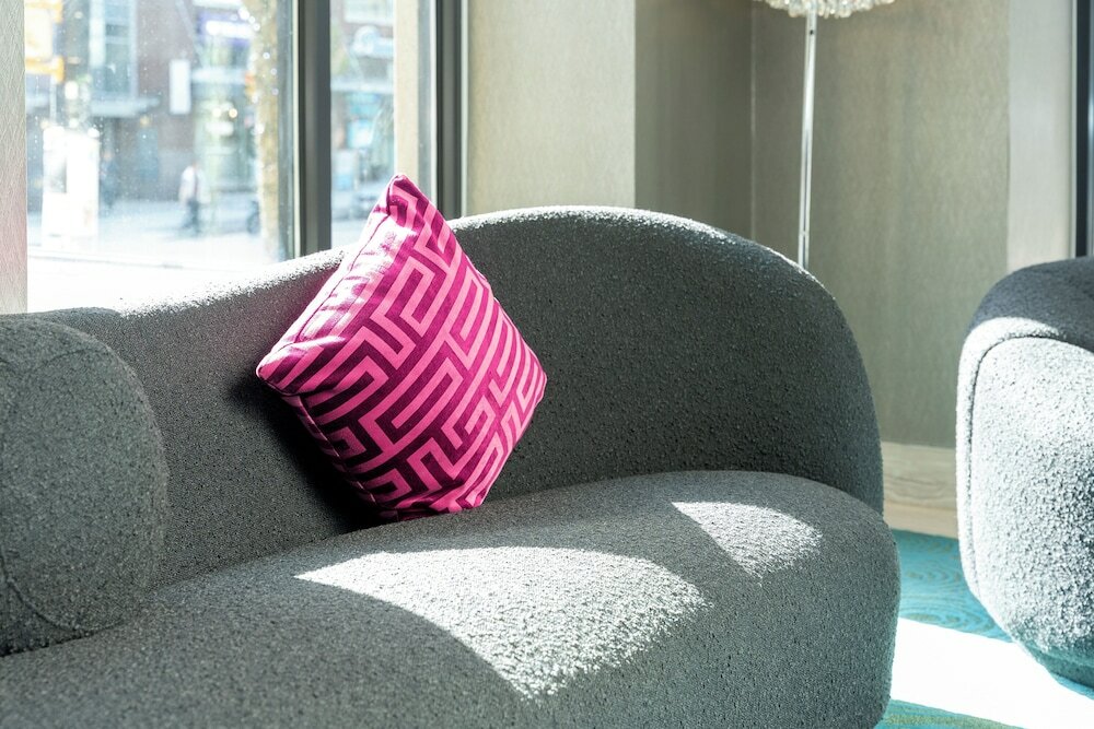 Фото Hotel Blu Vancouver