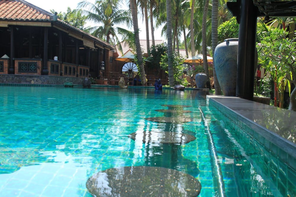 Фото Lotus Village Resort Mui Ne