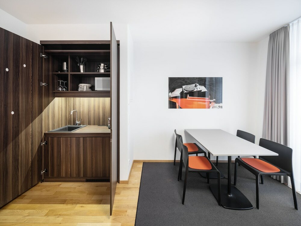 Фото Отель SevenDays BoardingHouse