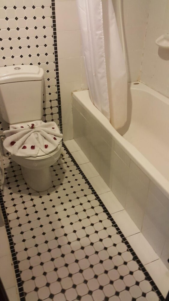 Фото Neo Hatyai Hotel