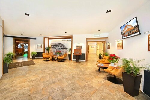 Гостиница Hotel Central 1920 в Краловеградецком крае