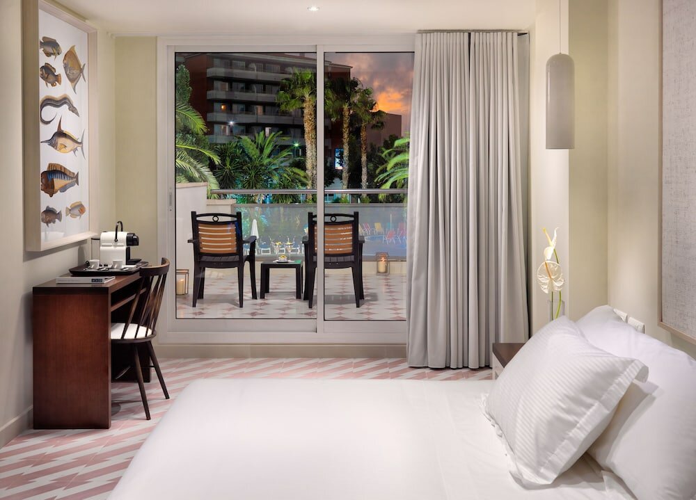 Фото H10 Vintage Salou