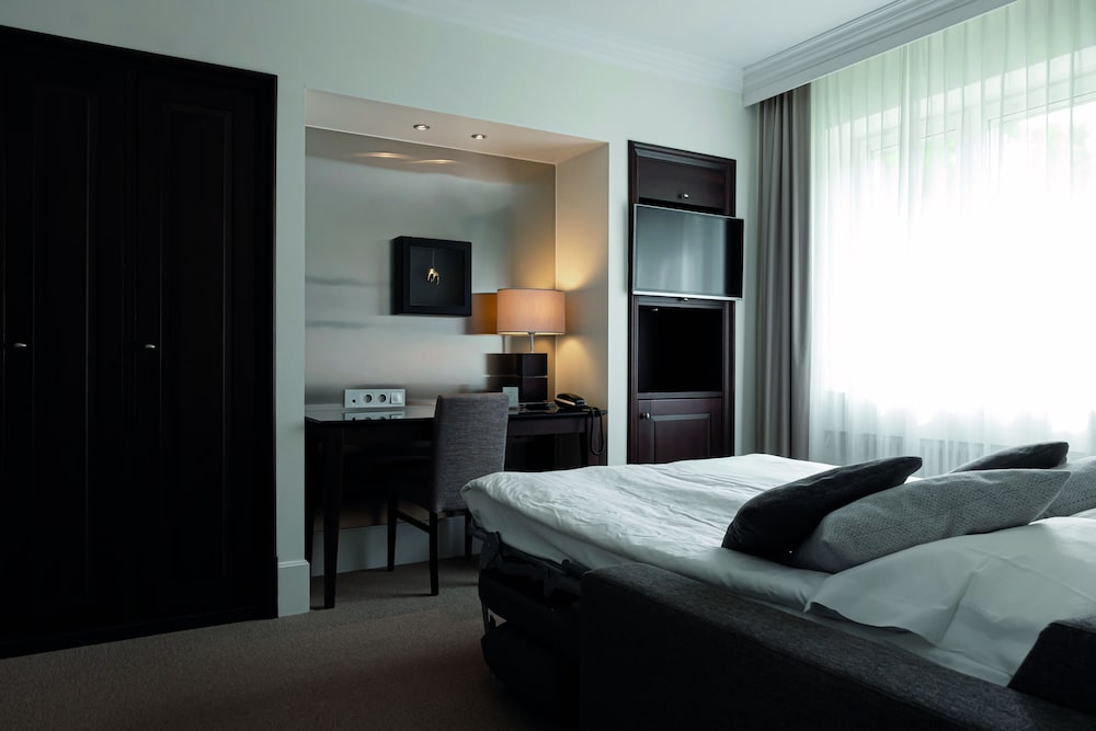 Фото Elite Park Avenue Hotel