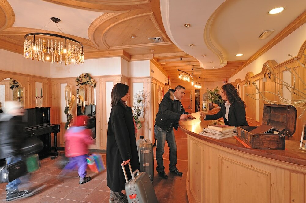 Фото Hotel Touring Livigno