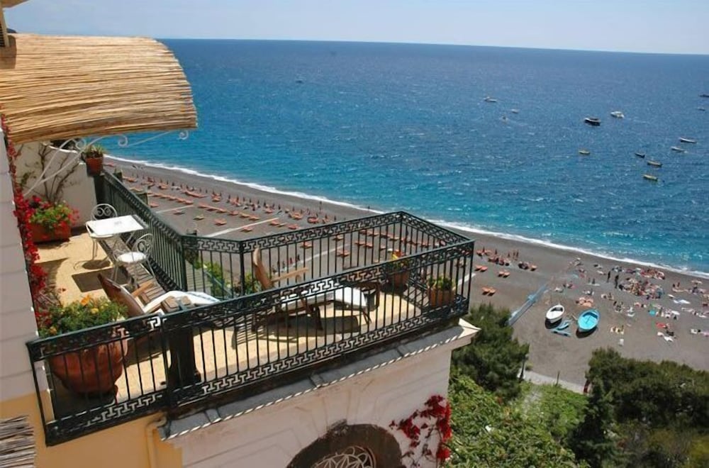 Фото Hotel Buca di Bacco