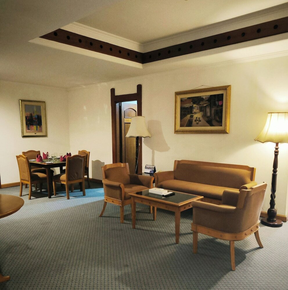 Фото Kresna Hotel Wonosobo