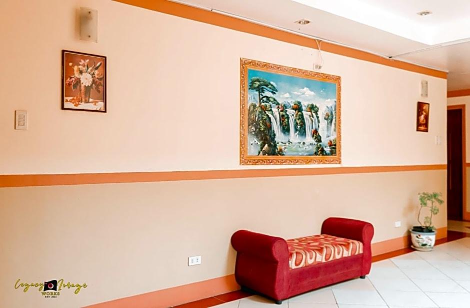 Фото Imperial Ridge Pension House