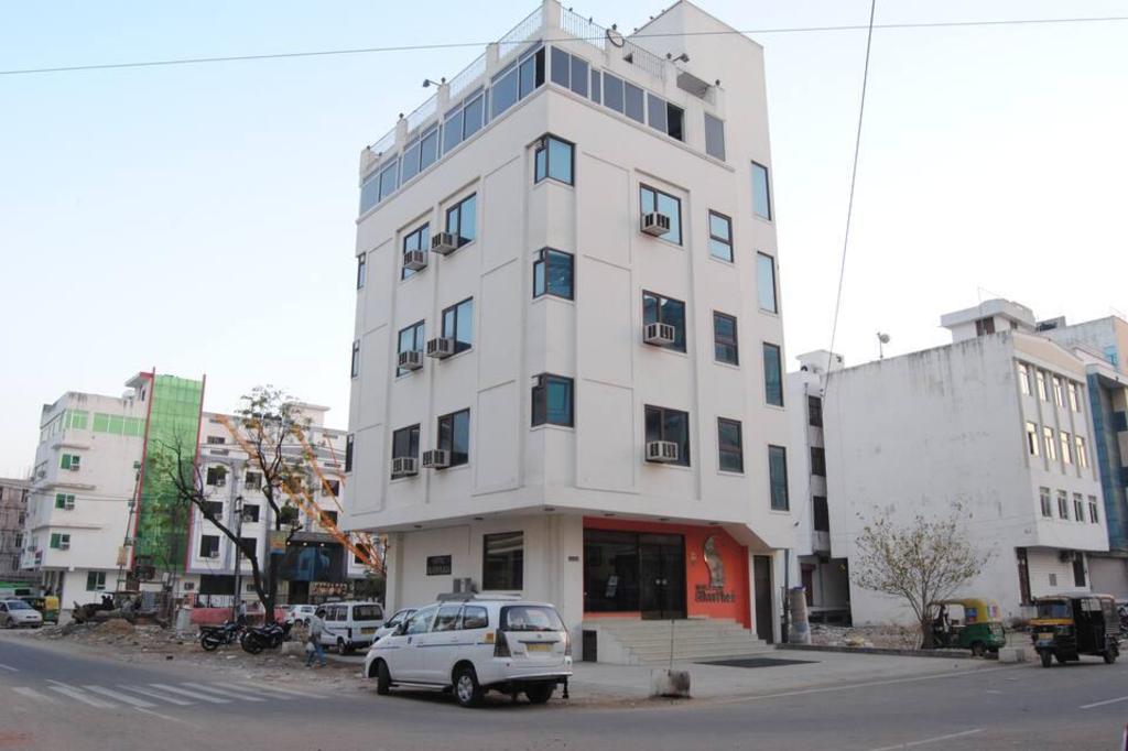 Фото Hotel Silver Plaza