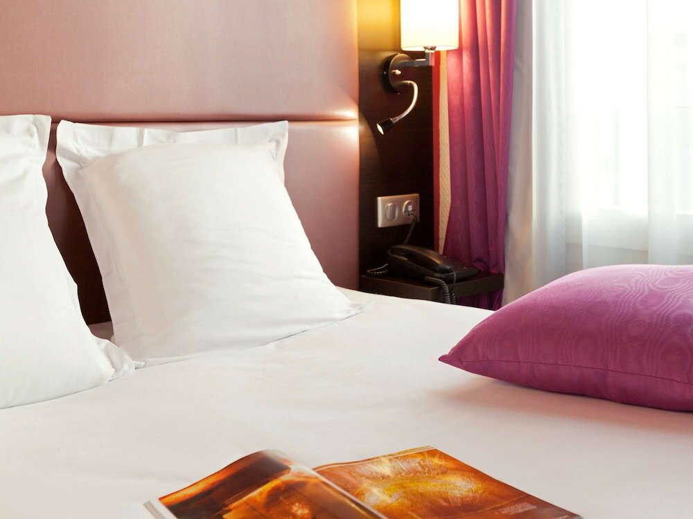 Фото Accueil Hôtel Paris Pigalle Montmartre