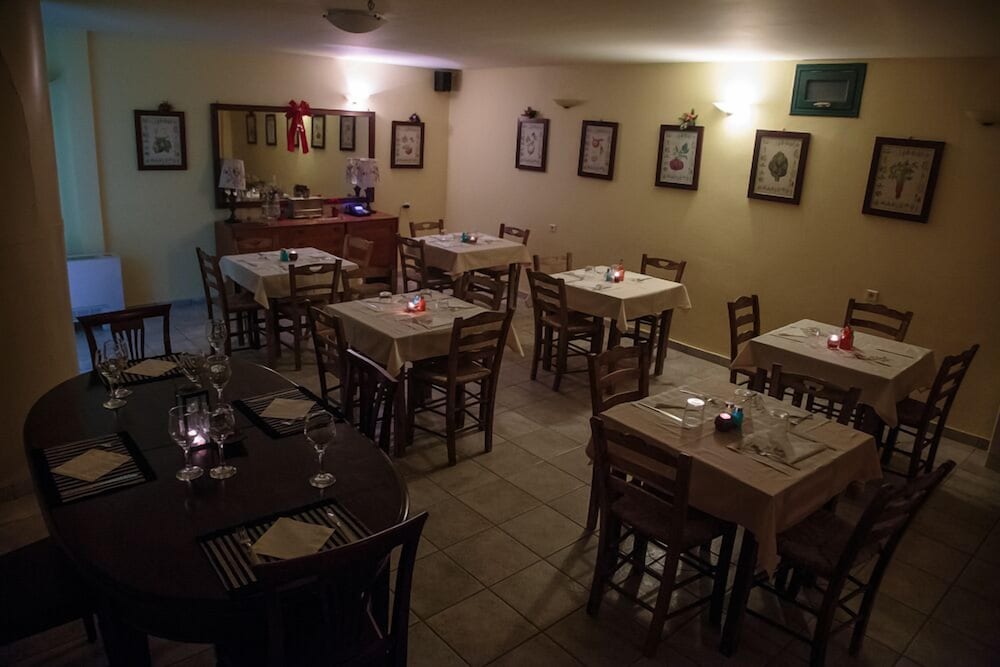 Фото Отель Ntouana