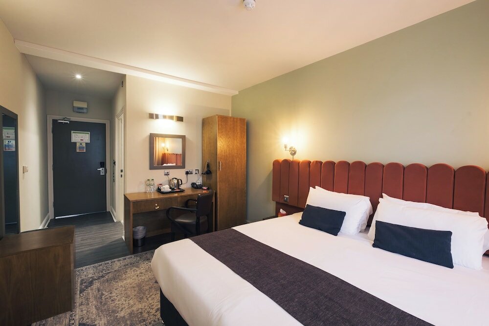 Фото Hotel Balmoral, Sure Hotel Collection by Best Western