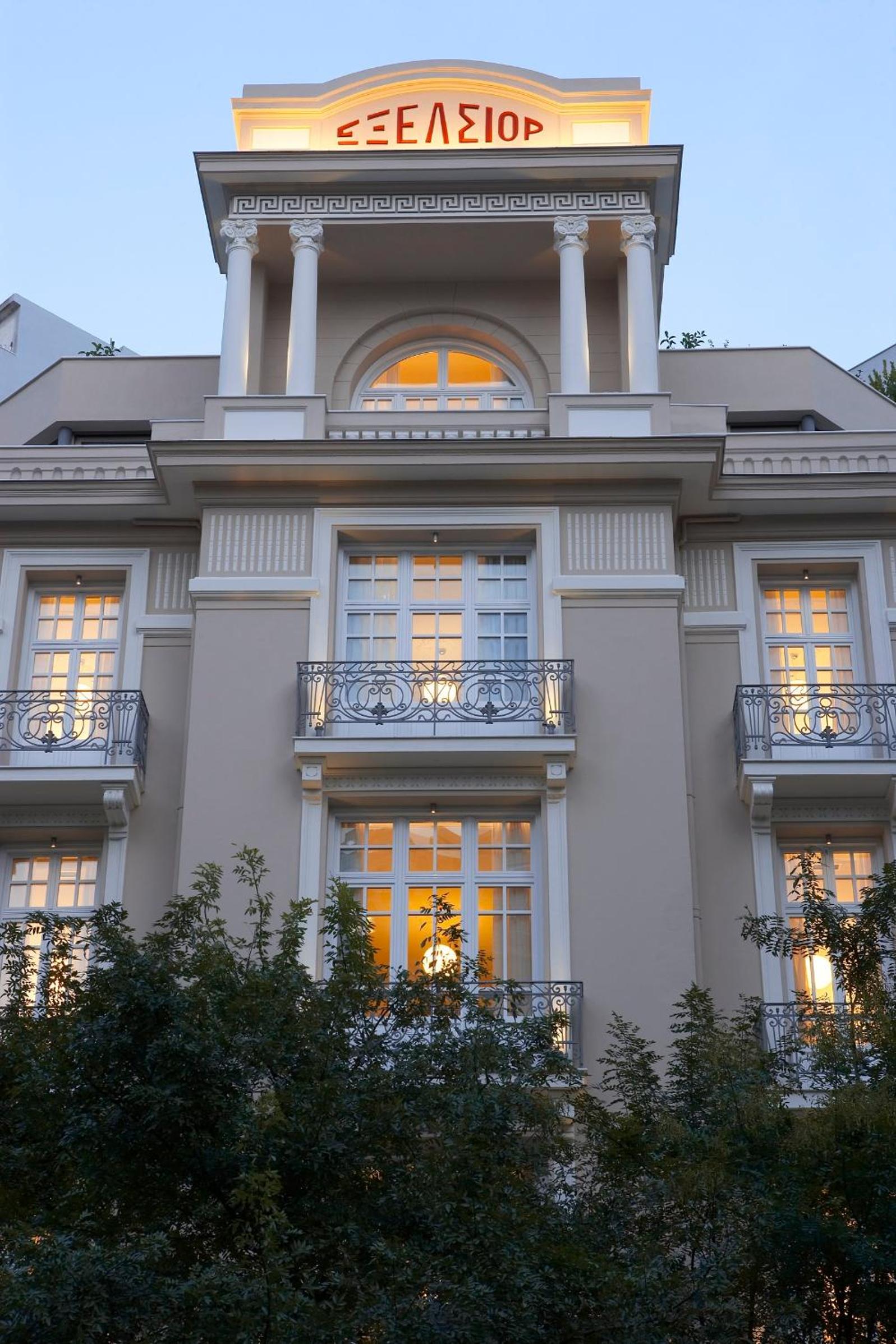 Фото Excelsior Hotel