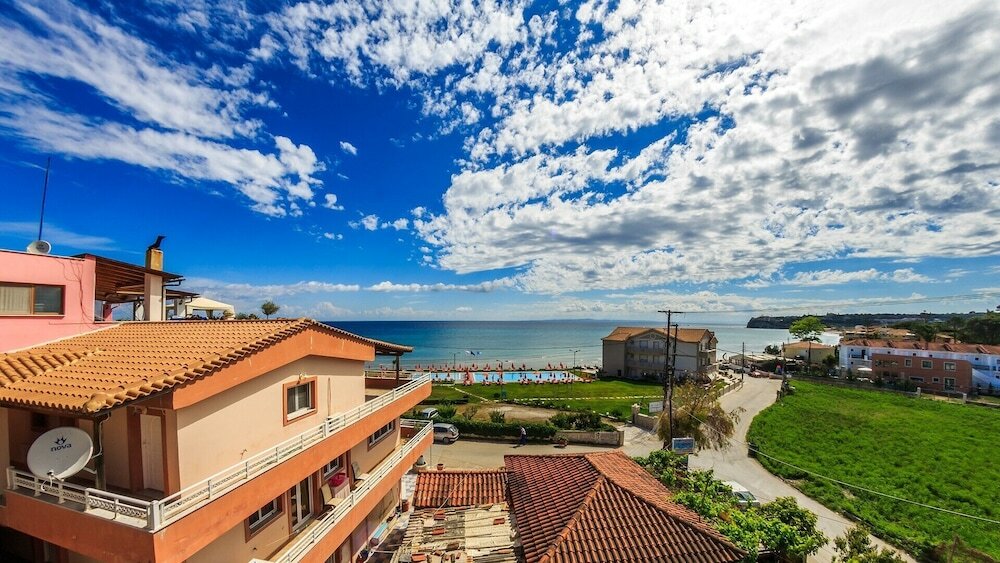 Фото Porto Planos Beach Hotel