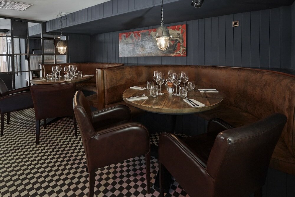 Фото St Giles Hotel - London