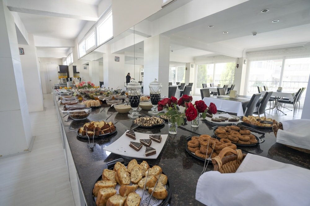 Фото Ayapam Hotel