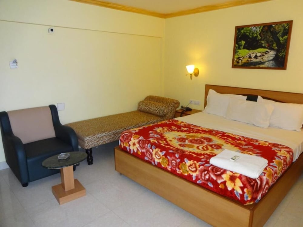 Фото Nahar Manchester Inn