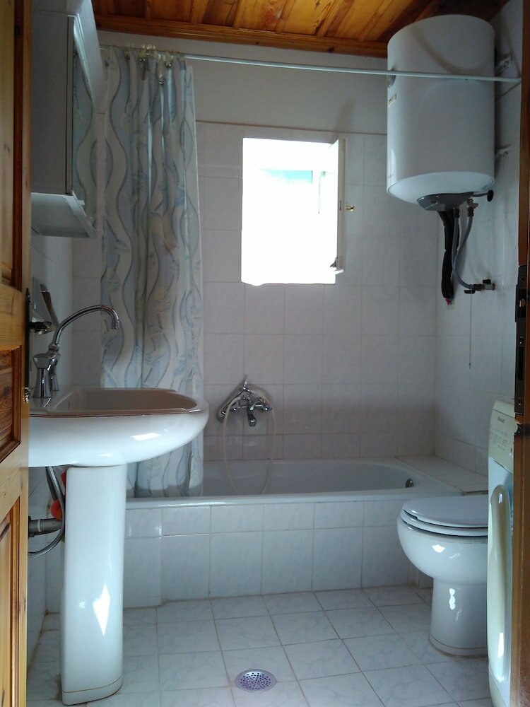 Фото Guesthouse Iro