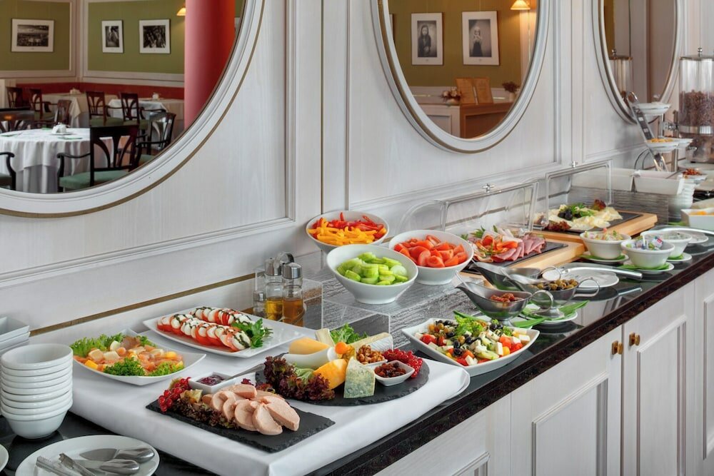 Фото Hotel Savoy