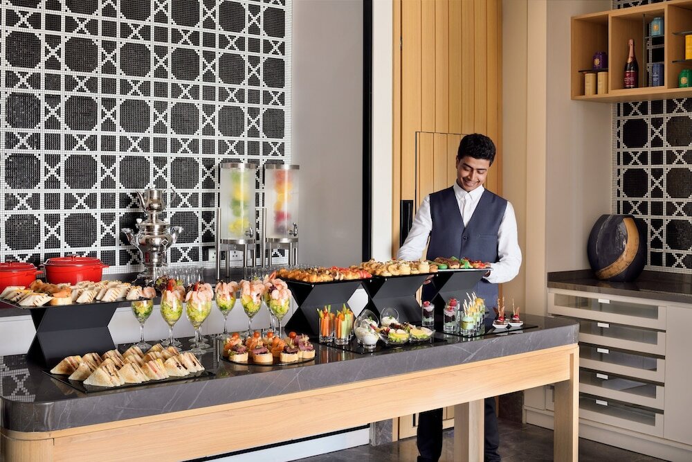 Фото Crowne Plaza Jeddah Al Salam