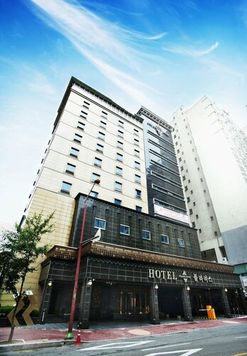 Внешний вид отеля Polaris Hotel в Пучхоне, фото 1