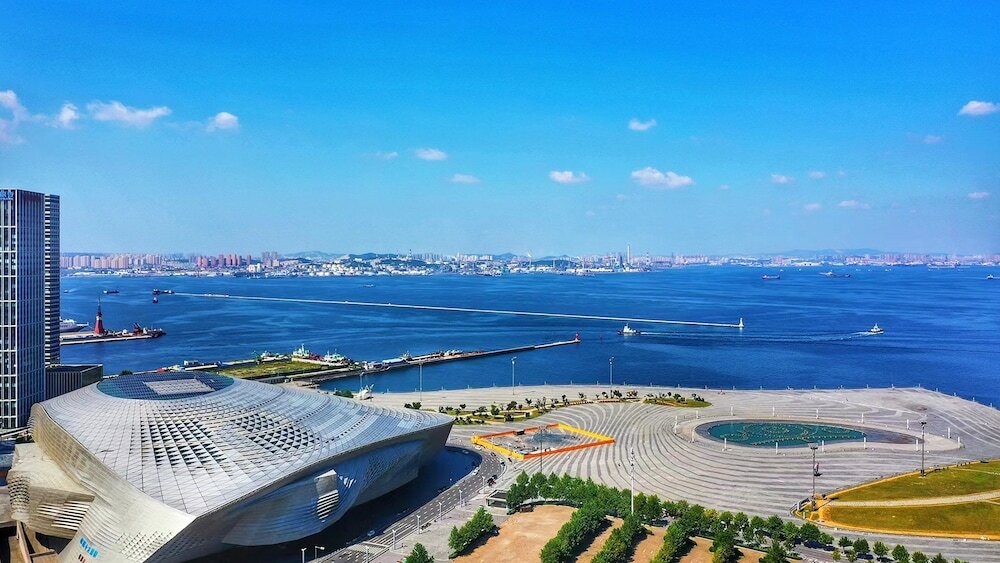 Фото Crowne Plaza Dalian Xinghai