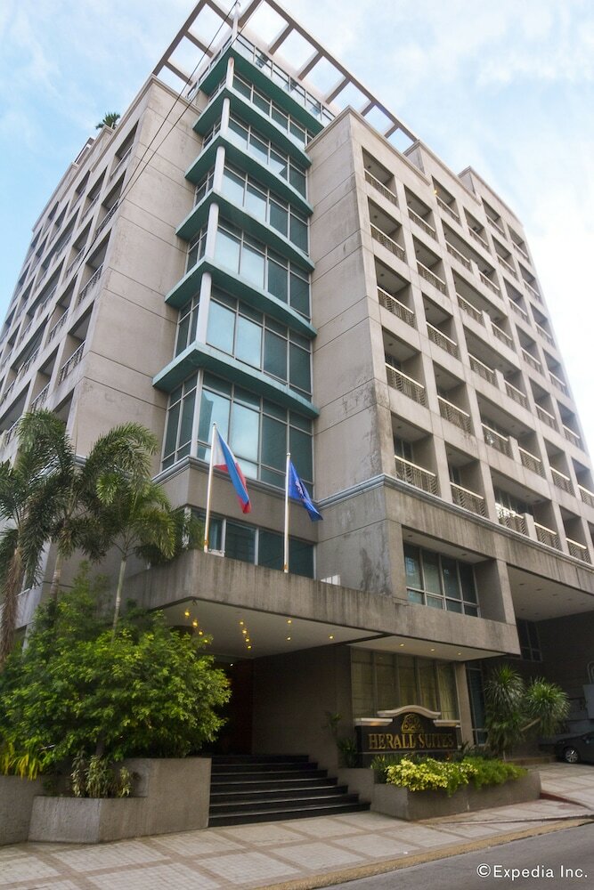 Фото Herald Suites Solana