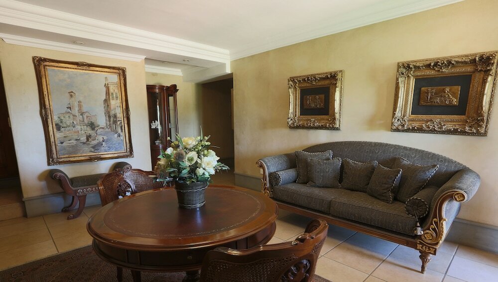 Фото Castello di Monte