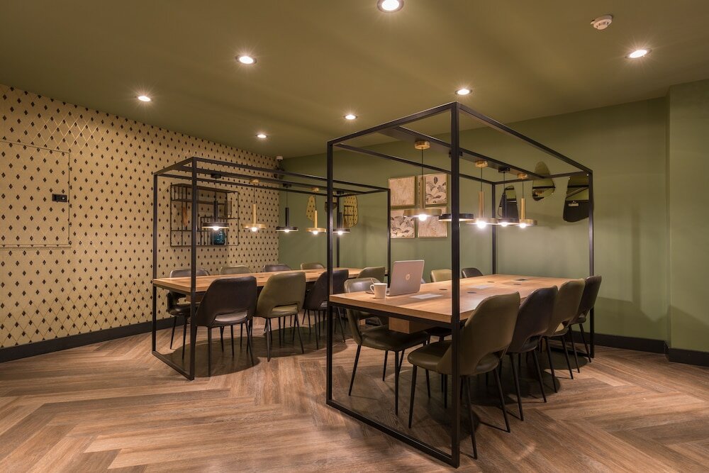 Фото Leonardo Hotel Antwerp