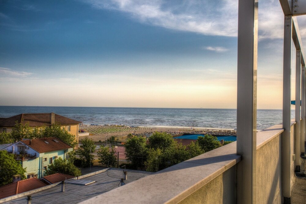 Фото Hotel Tabor